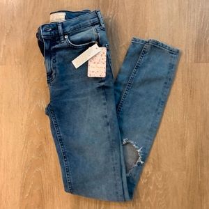 NWT Free The People Ripped Jeans